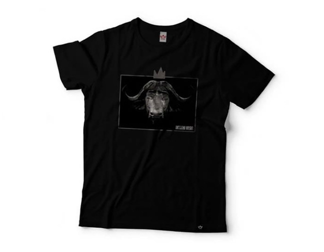 black tshirt